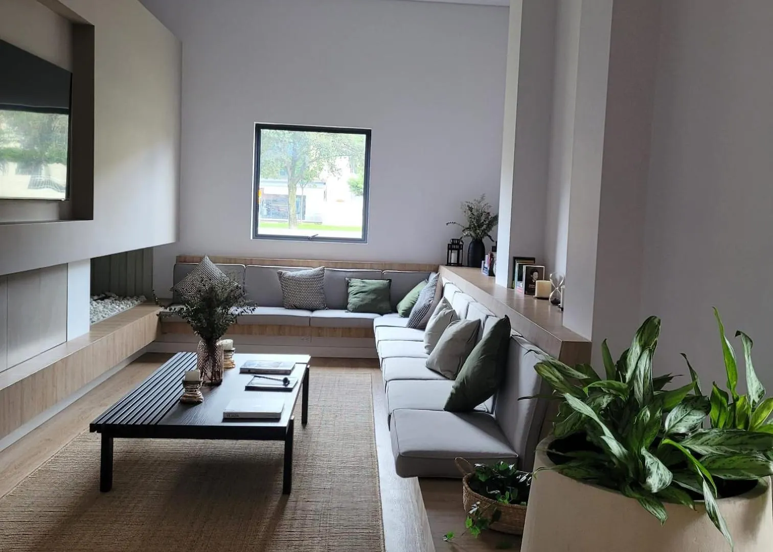 Apartaestudio Cerca A Corferias Y Embajada Eeuu Bogota Colombia